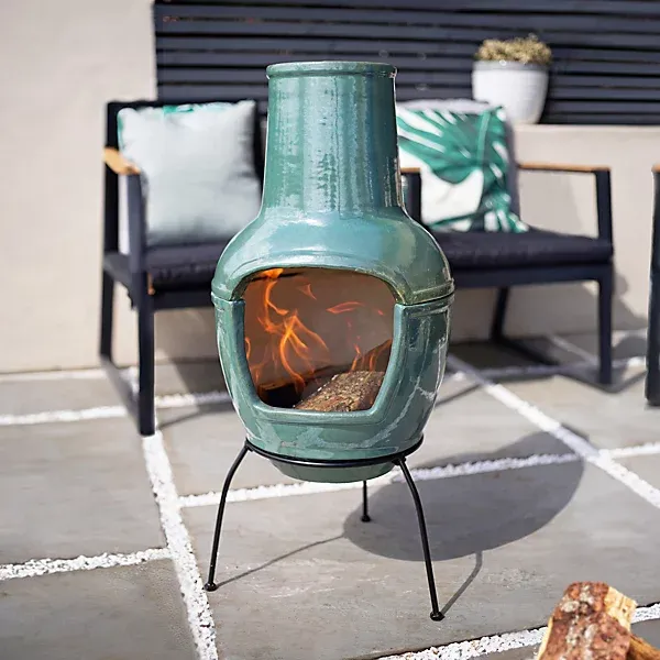 La Hacienda Trentham Clay Chiminea (H)82.2cm (W)38cm - Image 4
